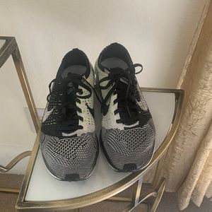 Nike Flyknit racer